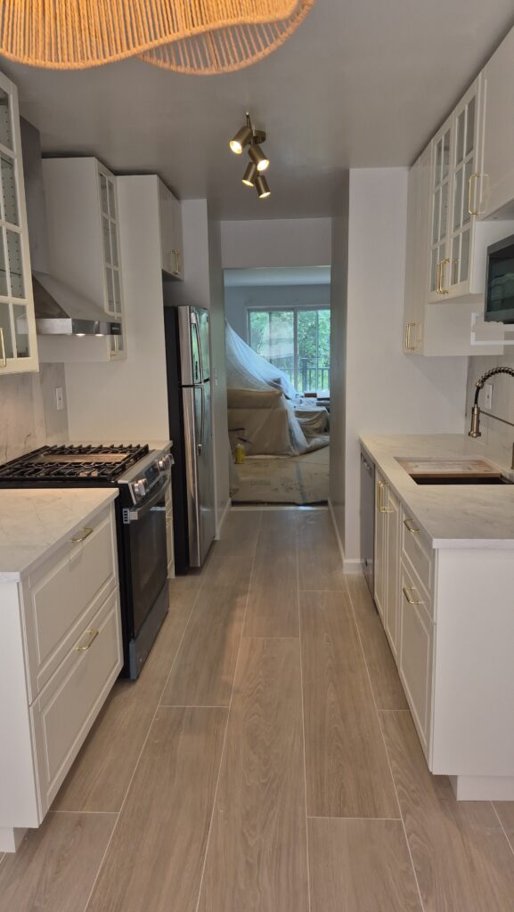 After photo of modern kitchen renovation completed by Zhong's Remodel, serving NJ, NY, CT, PA